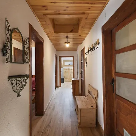 La Apartmán *